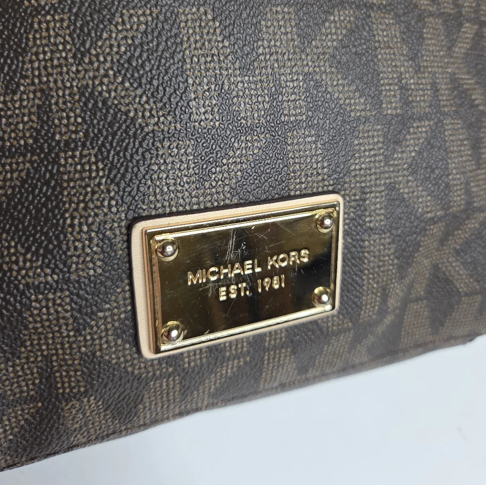 MICHAEL Michael Kors Jet Setter Large Brown Logo Crossbody Bag - Picture 6 of 16